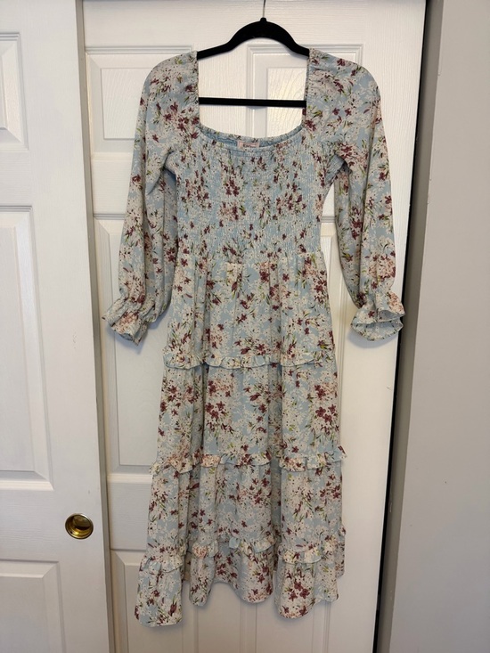 BCBGeneration Dresses & Skirts - BCBGeneration Light Blue Floral Tiered Maxi Dress